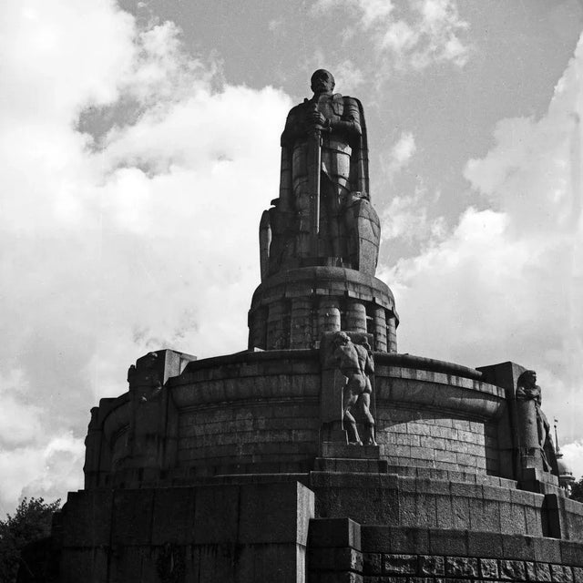 Hamburg 1935, Germany, 2012 For Sale - Image 4 of 4