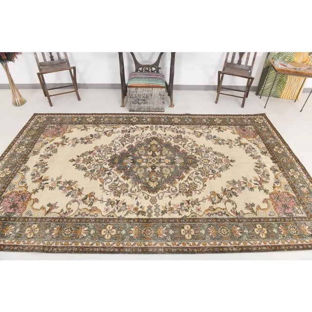 Vintage Wool Area Rug | Chairish