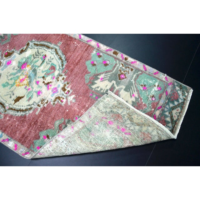 1960s Vintage Turkish Red Rug For Sale - Image 5 of 6