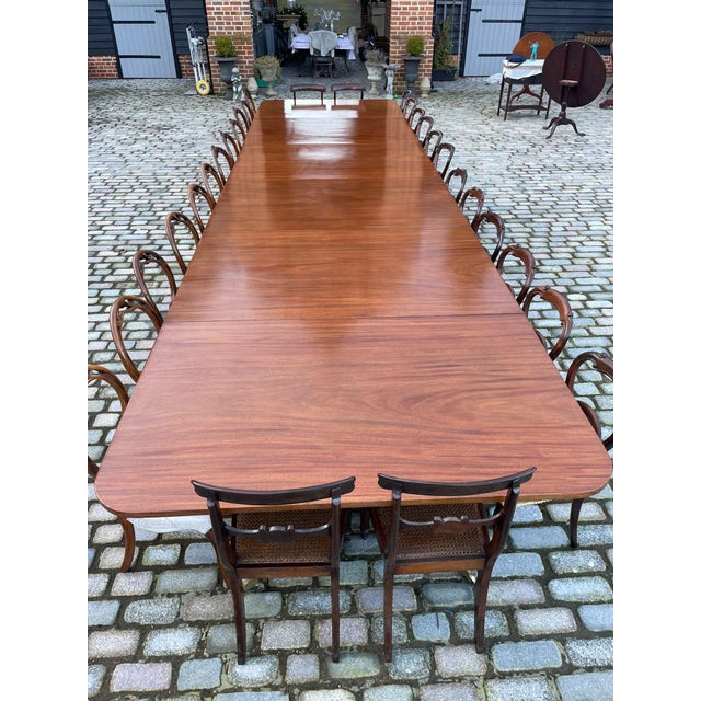 George III 28-Seater Mahogany Dining Table, 1800s For Sale - Image 10 of 18