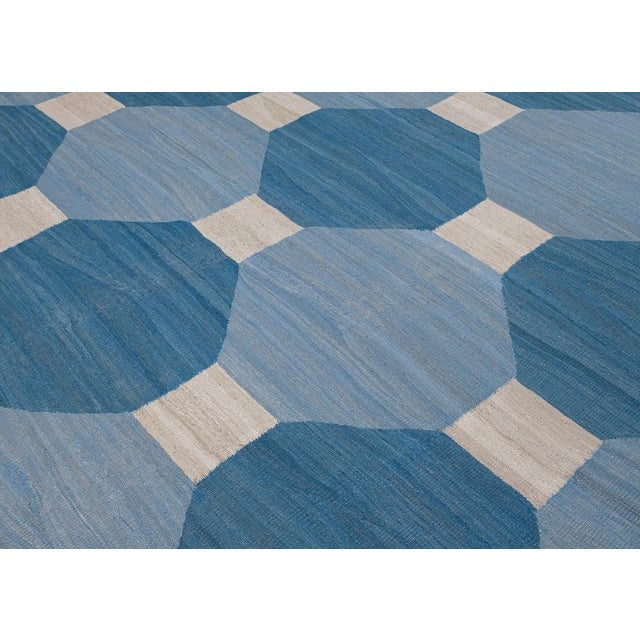 8'1" x 10'8" High quality 100% wool, made of natural vegetable dyes. Turkish Pile-Knotted.