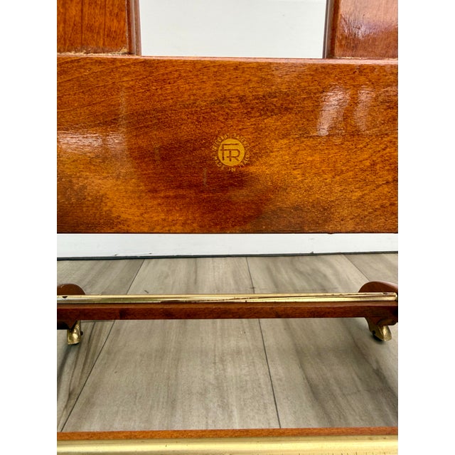 Wood 1950s Italian Fratelli Reguitti Wood & Brass Gentleman’s Valet Trouser Press For Sale - Image 7 of 12