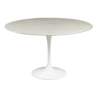Tulip Table in Marble by Eero Saarinen for Knoll, 1970s For Sale