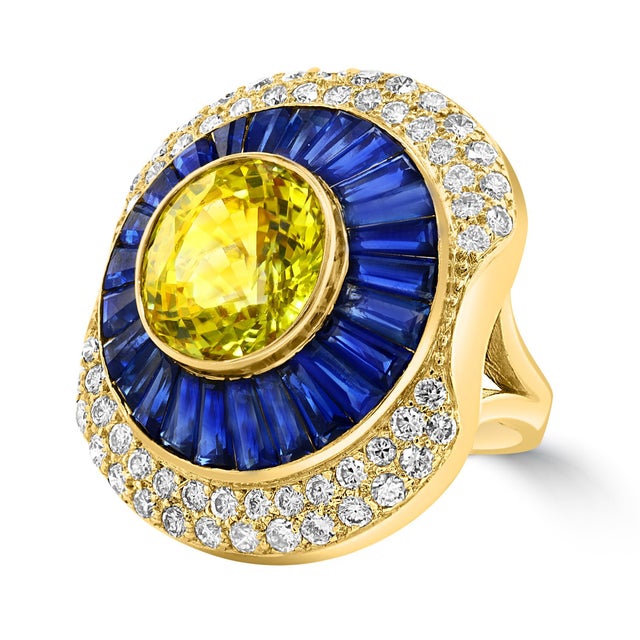 GIA Certified 10Ct Natural Ceylon Yellow Sapphire, Blue Sapphire & Diamond Ring For Sale - Image 17 of 18