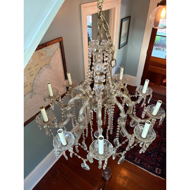 1940s Mid-20th Century French/Baccarat Style Maria Theresa Chandelier. For Sale - Image 5 of 7