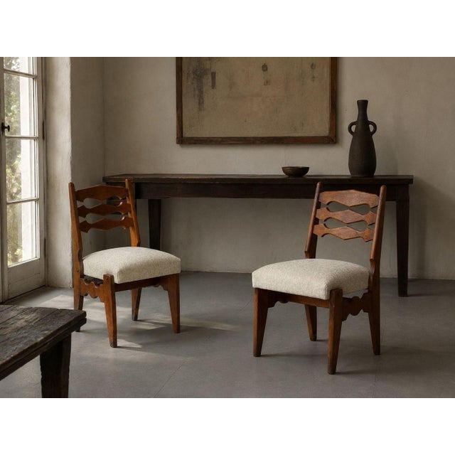 Guillerme & Chambron, French Mid-Century Modern, Dining Chair, Oak, Green Fabric, France, 1950s A sculptural razor back...