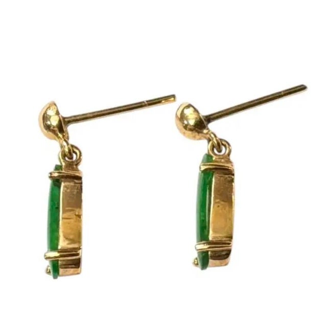 Mid-Century Modern Vintage 14k Gold and Jadeite Drop Earrings For Sale - Image 3 of 6