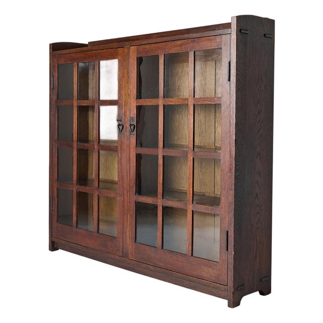 1910s Large Two-Door Bookcase by Gustav Stickley For Sale