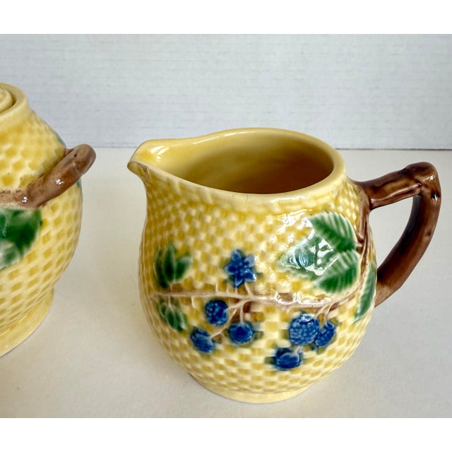 Rustic European Vintage Tiffany & Co. Blackberries Majolica Sugar Bowl & Creamer Set For Sale - Image 3 of 12