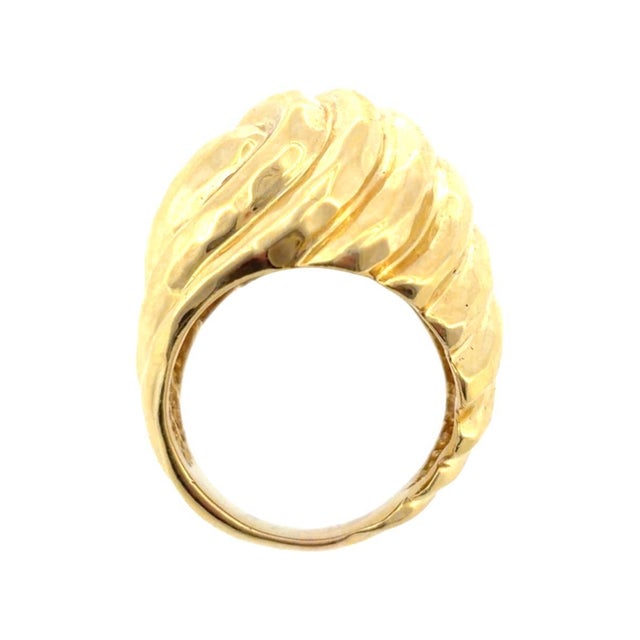 1980s Henry Dunay 18k Gold Hammered Swirl Sculptural Dome Ring, Circa 1980's, Size 5.25 For Sale - Image 5 of 7