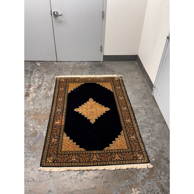 Design Plus Gallery presents a 4ft × 6ft 6in Hand-Knotted Silk Kashmiri Rug. The rug showcases a striking geometric...