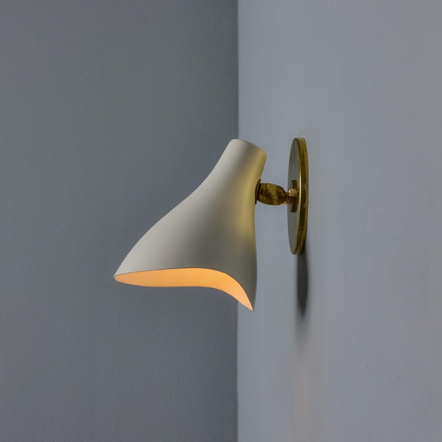 1950s Gino Sarfatti Model #10 Sconce for Arteluce in White For Sale - Image 10 of 12