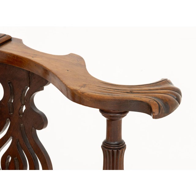 Early 20th Century Chippendale Style Mahogany Corner Chair For Sale - Image 5 of 8