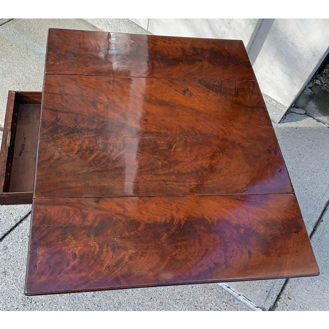 Chippendale 18th C. Chippendale Drop Leaf Table For Sale - Image 3 of 11