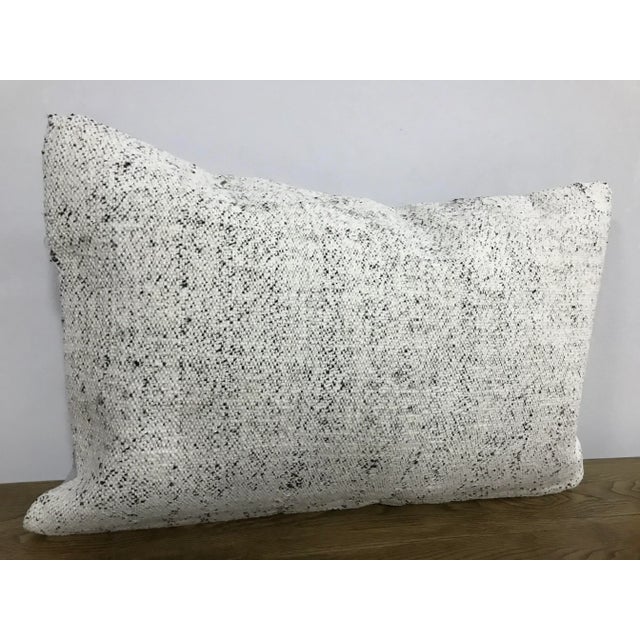 This is a vintage Turkish Anatolian kilim rug from the 1960s. The piece was hand-woven. Just cover no insert