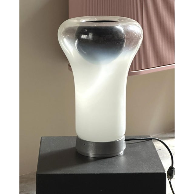 Artemide Saffo Table Lamp by Angelo Mangiarotti for Artemide, 1970s For Sale - Image 4 of 6