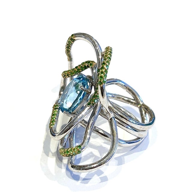 Art Nouveau Bochic “Orient” Vintage Blue Topaz & Emeralds Ring Set 18K Gold & Silver For Sale - Image 3 of 8