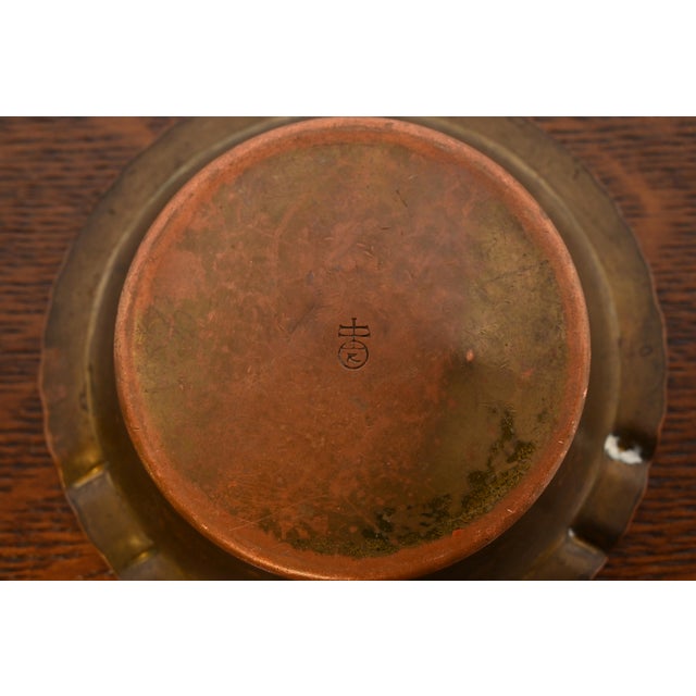Early 20th Century Roycroft Arts & Crafts Hammered Copper Ashtray or Catchall For Sale - Image 5 of 7