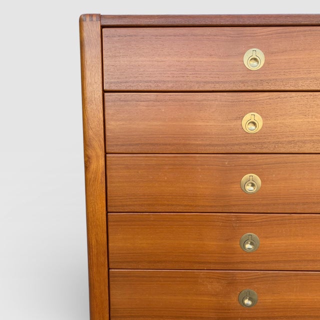 D-Scan Captain Line Teak Seven-Drawer Tallboy Dresser, Mid-Century Modern, Mid-Century, Brass For Sale - Image 9 of 18