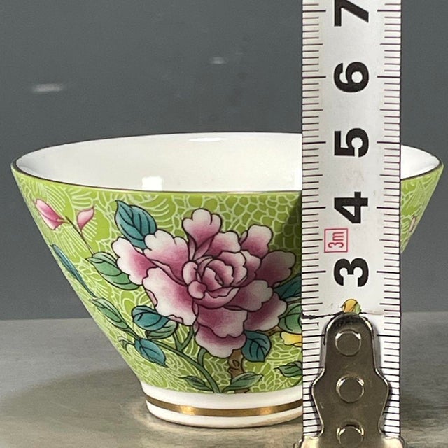 Green Vintage Qing Famille Rose Porcelain Teacup – Peony & Lattice Motif, Qianlong Mark For Sale - Image 8 of 9