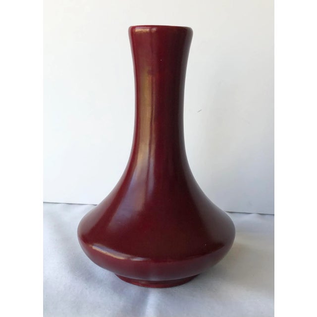 Ceramic Early 20th Century Art Deco Royal Haeger Oxblood Bud Vase For Sale - Image 7 of 7