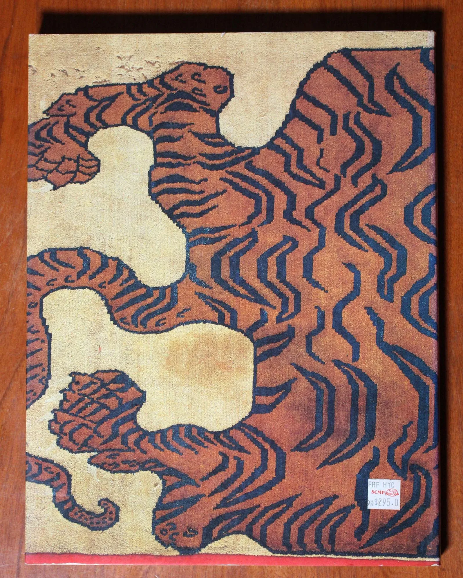 1988) the Tiger Rugs of Tibet Mimi Lipton Thames and Hudson Out of