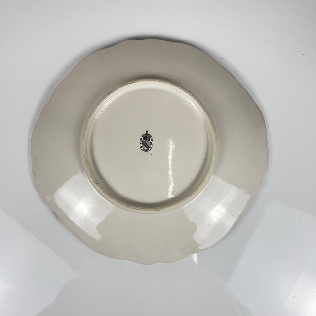 Réverbère Scalloped Rim Platter from KG Lunéville For Sale - Image 6 of 7