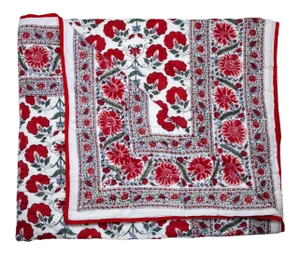 Janvi Reversible Quilt, Queen - Red