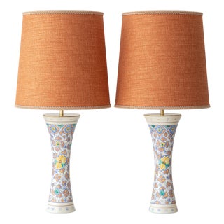 1918 Dutch Hand-Painted Floral Ceramic Table Lamps, Set of 2 For Sale
