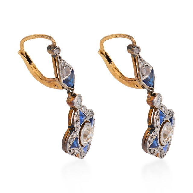 Traditional 1910's Pair of Edwardian Diamond Sapphire 18k Yellow Gold Drop Earrings For Sale - Image 3 of 6