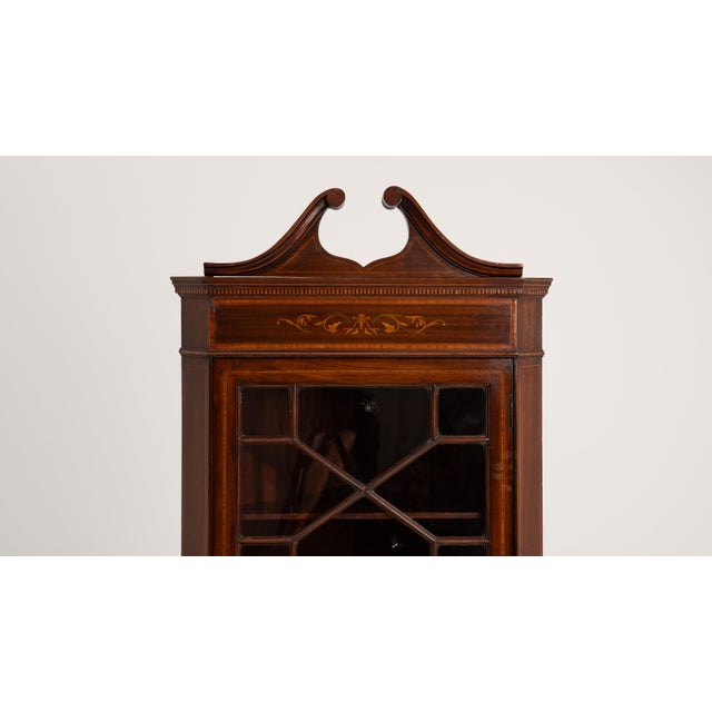 Georgian Mahogany Corner Vitrine, Antique, United Kingdom, 19th Century For Sale - Image 9 of 16