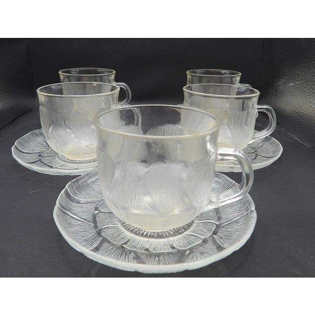 French 1970s Arcoroc France Fleur Pattern Glass Coffee Tea Punch Cups & Saucers Set- 10 Pieces For Sale - Image 3 of 7
