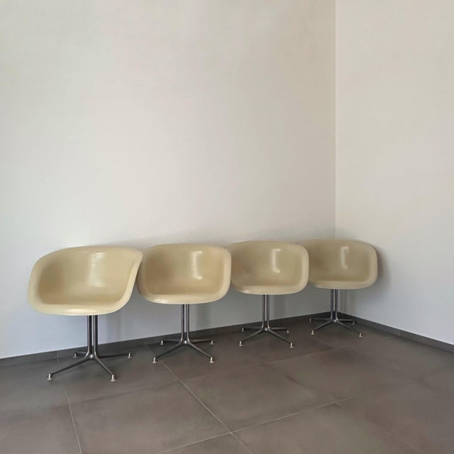 La Fonda Lounge Chairs by Charles and Ray Eames for Herman Miller, 1960s, Set of 4 For Sale - Image 9 of 10
