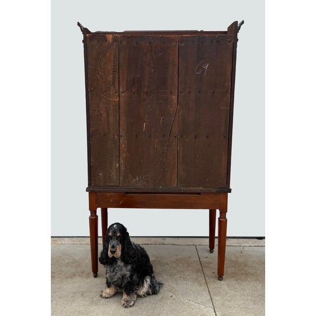 Farmhouse Early 19th Century Colonial Farmhouse Hutch – Antique Pennsylvania Sheraton-Style Cabinet For Sale - Image 3 of 14