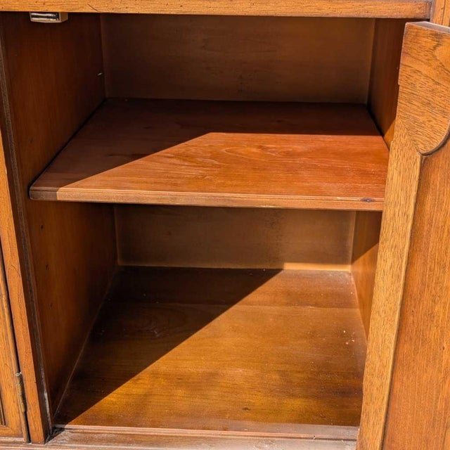 Henredon 1970s Credenza – Traditional Walnut Sideboard With Brass Pulls & Adjustable Shelving, 66” Vintage Cabinet For Sale - Image 17 of 18