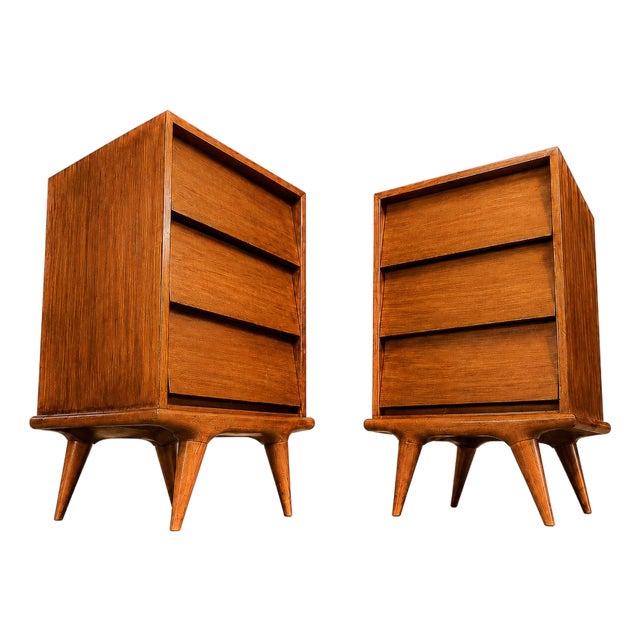Architectural Pair of Brazilian Modern Side Tables in Ivory Wood, Brazil, 1950s For Sale