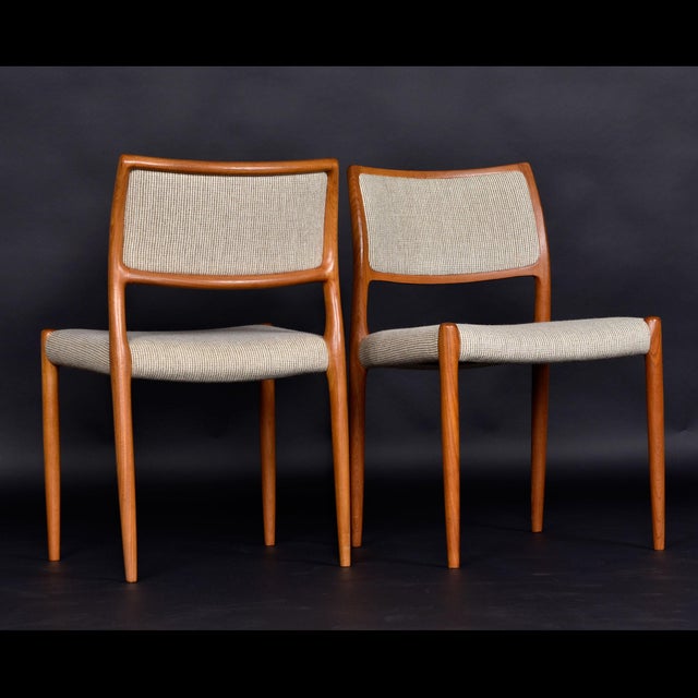 Wood Set of 6 Original j.l. Møller Model 80 Danish Teak Dining Chairs For Sale - Image 7 of 16