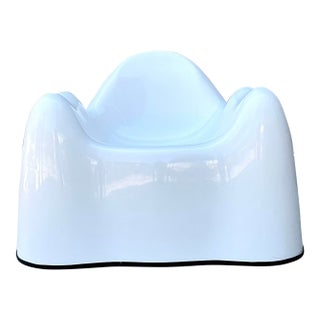 Vintage Wendell Castle Fiberglass “Molar” Chair For Sale