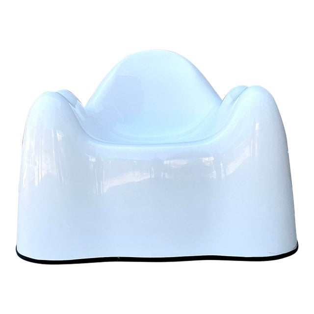 Vintage Wendell Castle Fiberglass “Molar” Chair For Sale