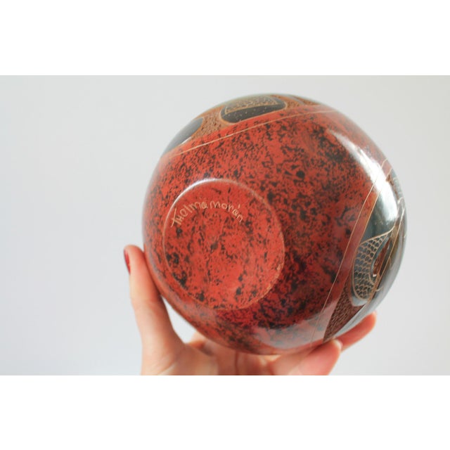 Folk Art Nicaraguan Artisan Pottery Vase W/ Turtle Motif For Sale - Image 11 of 11