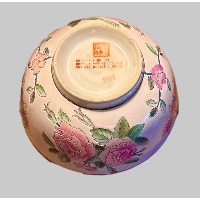 Vintage Chinese Hand Painted Enameled Porcelain Bowls For Sale - Image 15 of 16