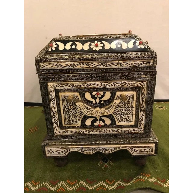 Moroccan Chest or Jewelry Box in Mosaic and Brass Inlaid For Sale - Image 4 of 11