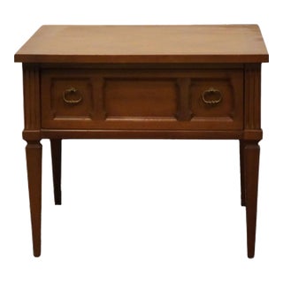 American of Martinsville Italian Mediterranean Style 26" Accent End Table For Sale