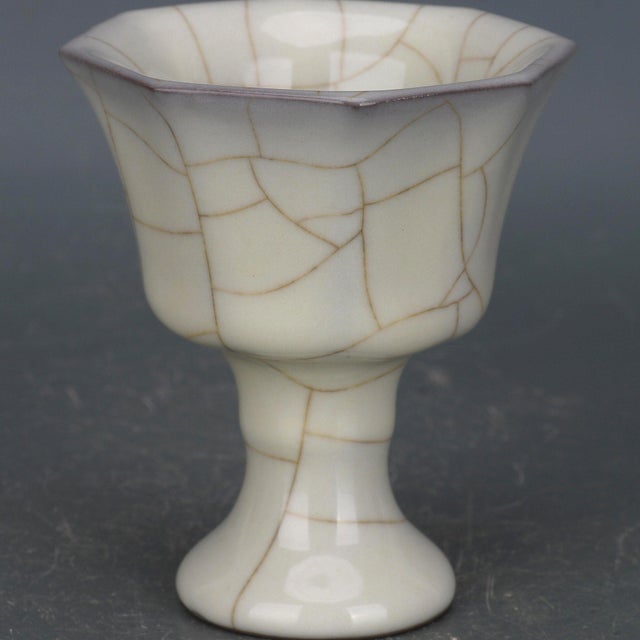 Ceramic Early 20th Century Chinese Ceramic Cup Guan Ware Crackle Glaze Celadon Stem Cup For Sale - Image 7 of 9