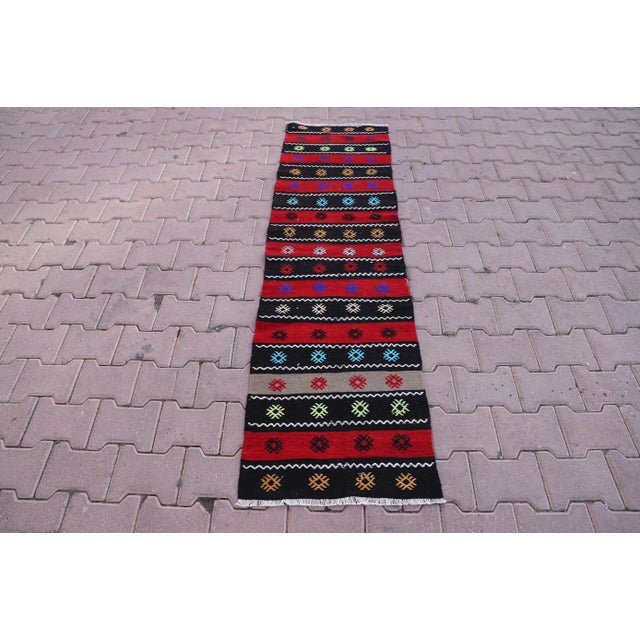 1960s Cabin Style Stripe Design Hand Knotted Oushak Kilim Runner Rug For Sale - Image 10 of 10