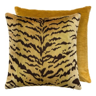 The House of Scalamandré Tigre - Silk Square Pillow, Gold, 22 X 22 For Sale