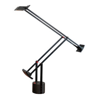1980s Artemide Tizio Lamp by Richard Sapper For Sale
