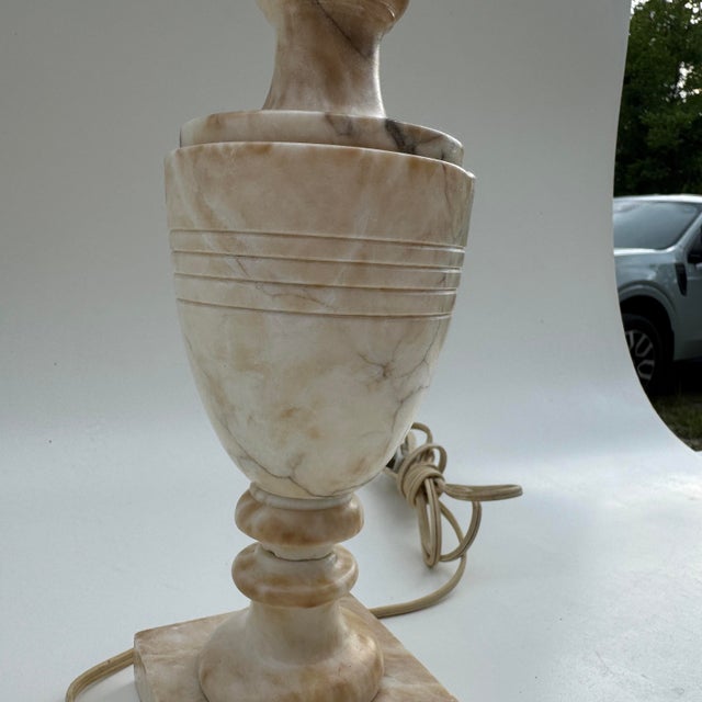 Neoclassical Italian Alabaster Urn Table Lamps- A Pair For Sale In Columbia, SC - Image 6 of 12