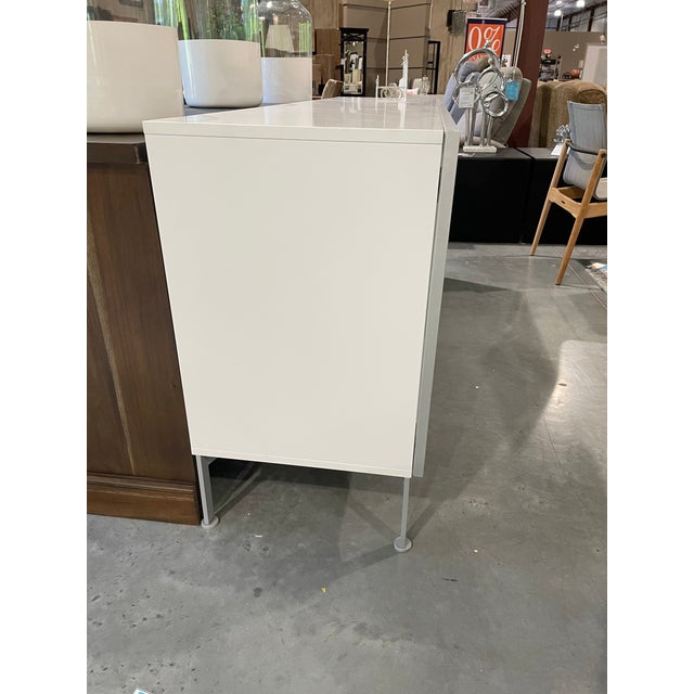 Contemporary Design Within Reach Alto Media Credenza in White For Sale - Image 3 of 6
