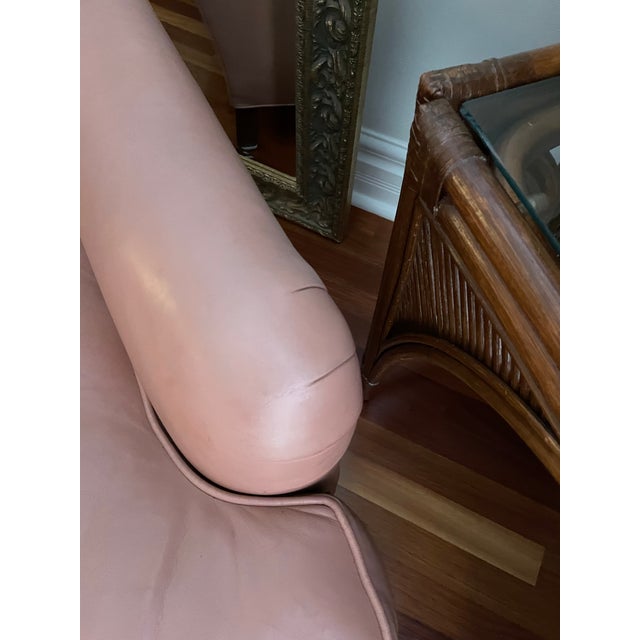 1990s Vintage Salmon Pink Hancock & Moore Leather Lounge Chair For Sale - Image 5 of 8